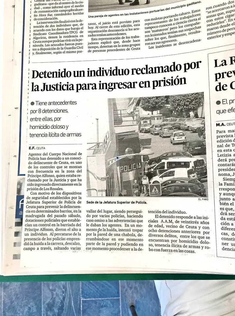 Recorte de prensa titulado «Detenido un individuo reclamado por la Justicia para ingresar en prisión» publicado por El Faro de Ceuta.